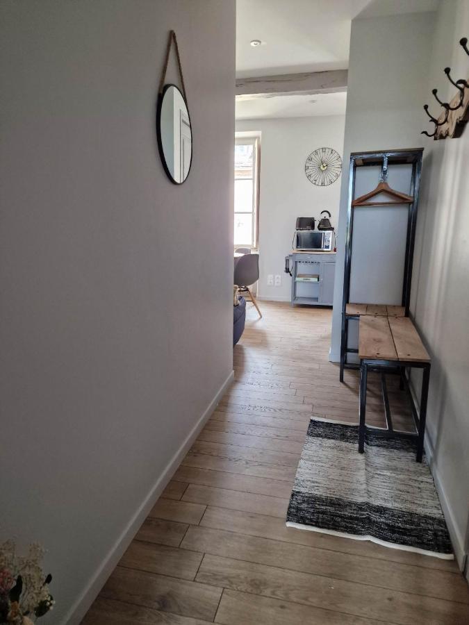 Appartement Au Coeur De Vezelay - Galerie 10 Vézelay Exterior foto